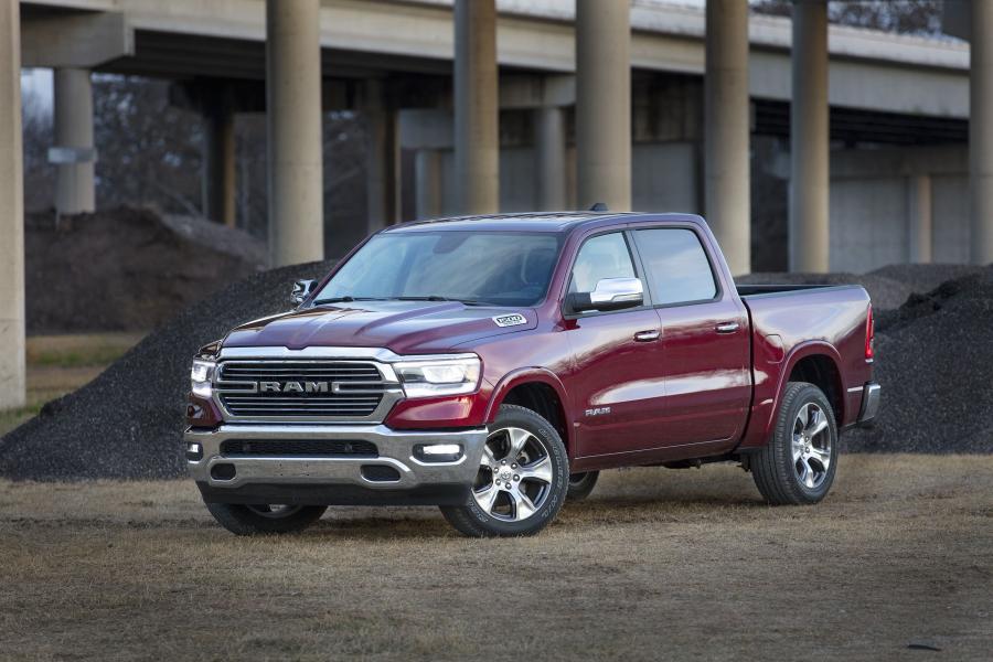  Dodge Ram 1500 Laramie Crew Cab (DT) 2018 года  (фото 21 из 22)